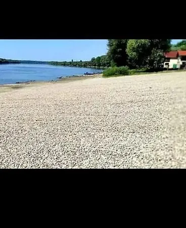 Koreni Villa *